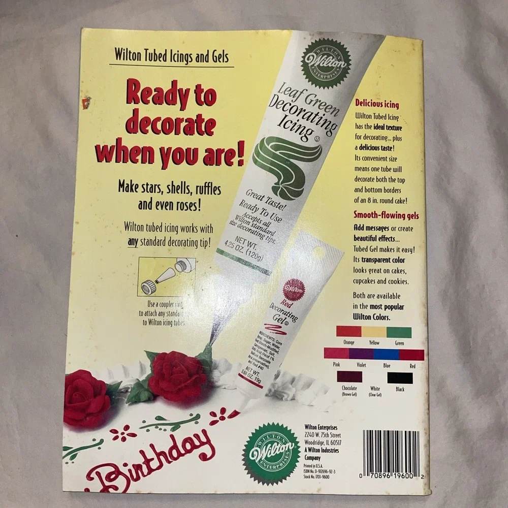 Wilton cake decorating